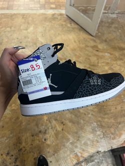 Jordan 1 Flight Mid Shoes