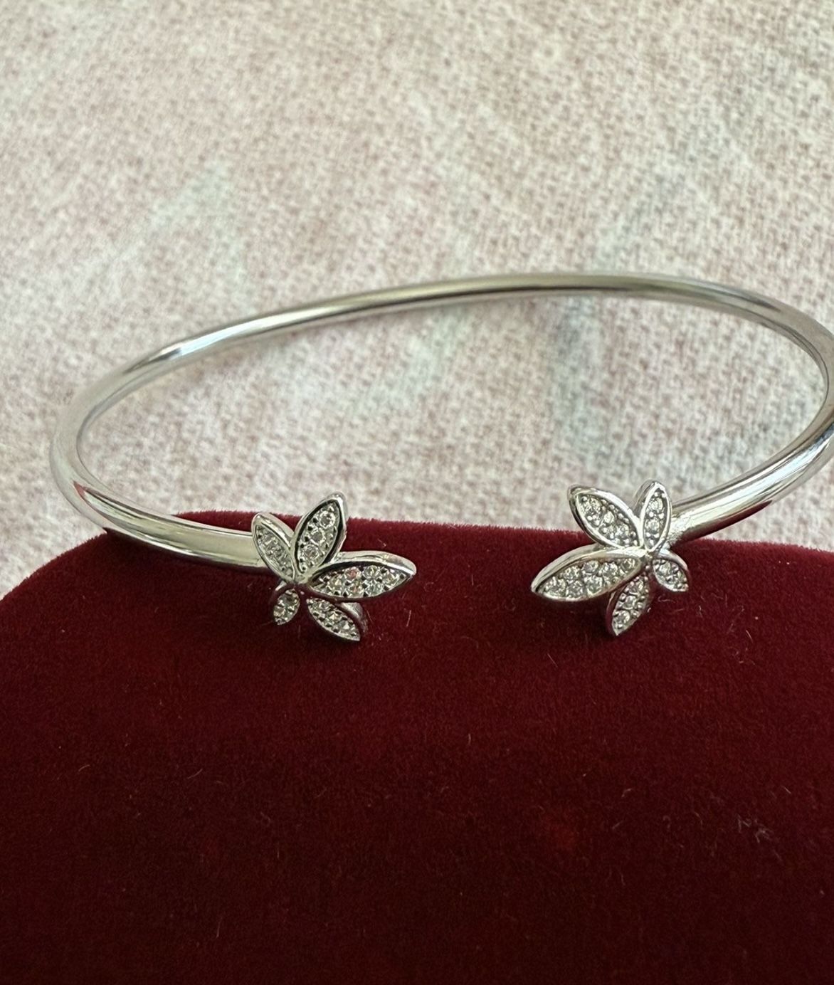 Solid Sterling Silver 925 Leaf Bangle Bracelet