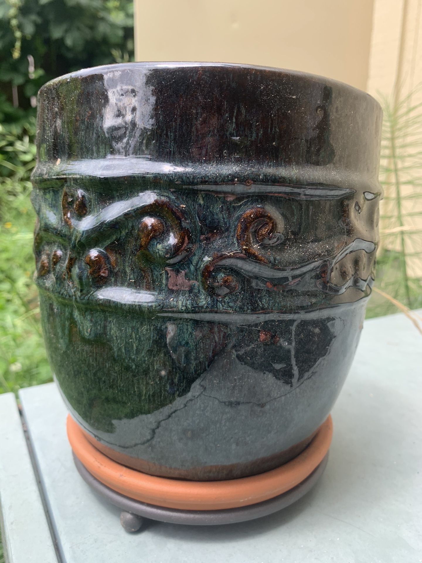 Greenish Blackish ceramic pot