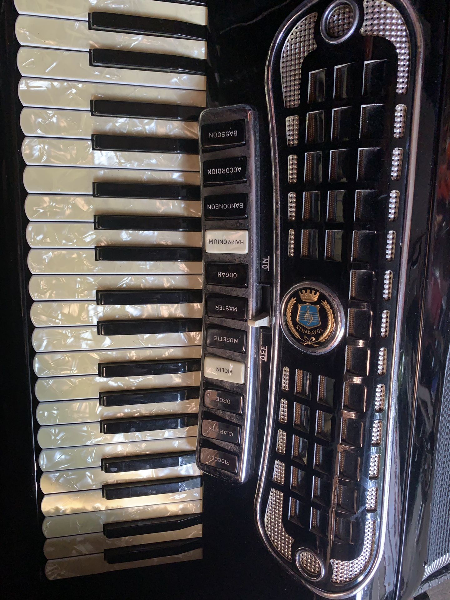 Stradavox Accordion