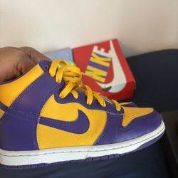 Kids Nike $45 Size 3, 4, and 5