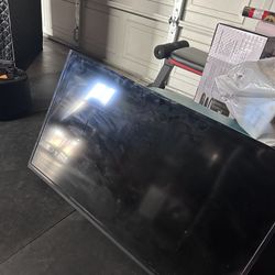 40 inch Vizio LED TV