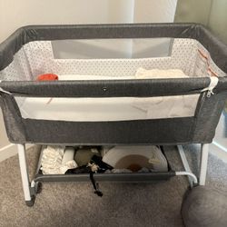 Baby Bassinet 