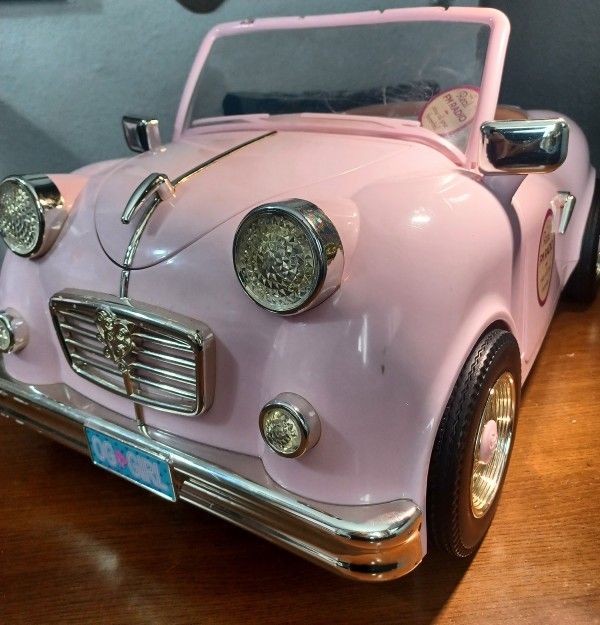 Our Collection Vintage Pink Car