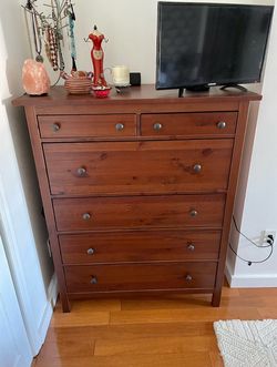 Dresser