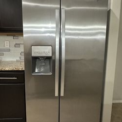 2 Doors Refrigerator 