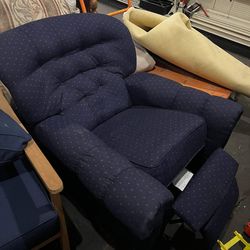 Extra Wide Recliner 
