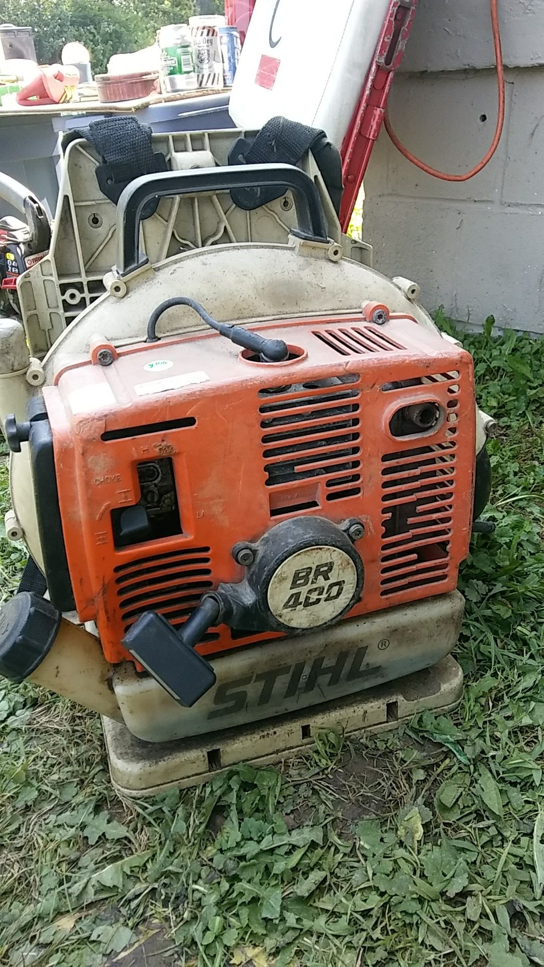 BR 400 STIHL BLOWER PUT IT ON UR BK ANS GO GET HER DONE!!! for Sale in