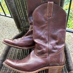 Frye - Calfskin Men’s Cowboy Boots - Size 12D