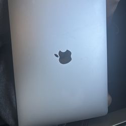 MacBook Air M1