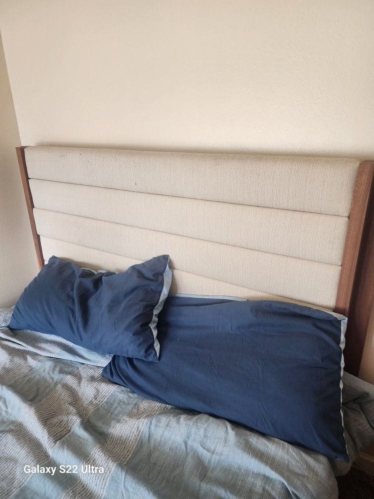 All Wood Queen Bed With Floating Night Stands