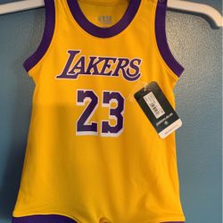 LOS ANGELES LAKERS LEBRON JAMES ONESIE JERSEY BABY SIZE 12 MONTHS 