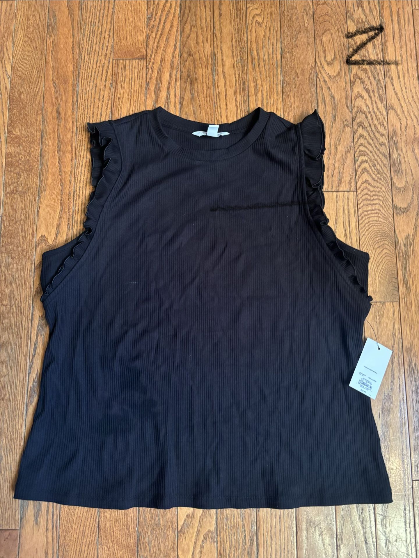 *NEW* Women’s Tank Top-Size XL