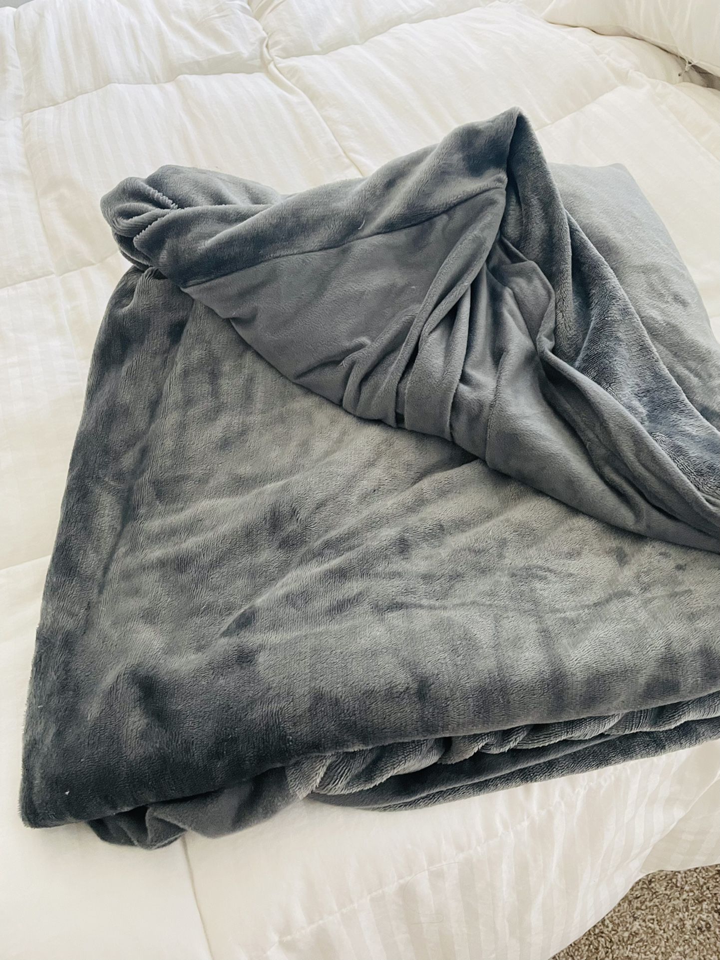 Brookstone Weighted Blanket 