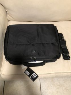 HP AY530AA Laptop Carrying Bag Brand New