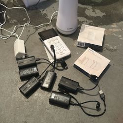 SimpliSafe Plus 5 outdoor Cameras And 6 Extra Batteries