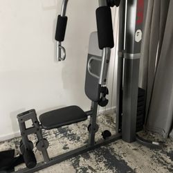 Workout Chest Press Machine