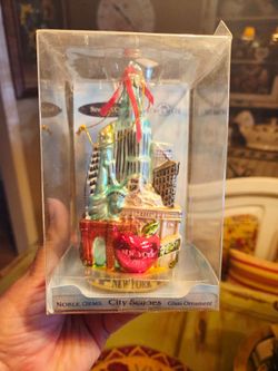 Kurt S. Adler New York City Scapes Christmas Ornament. New In Box.