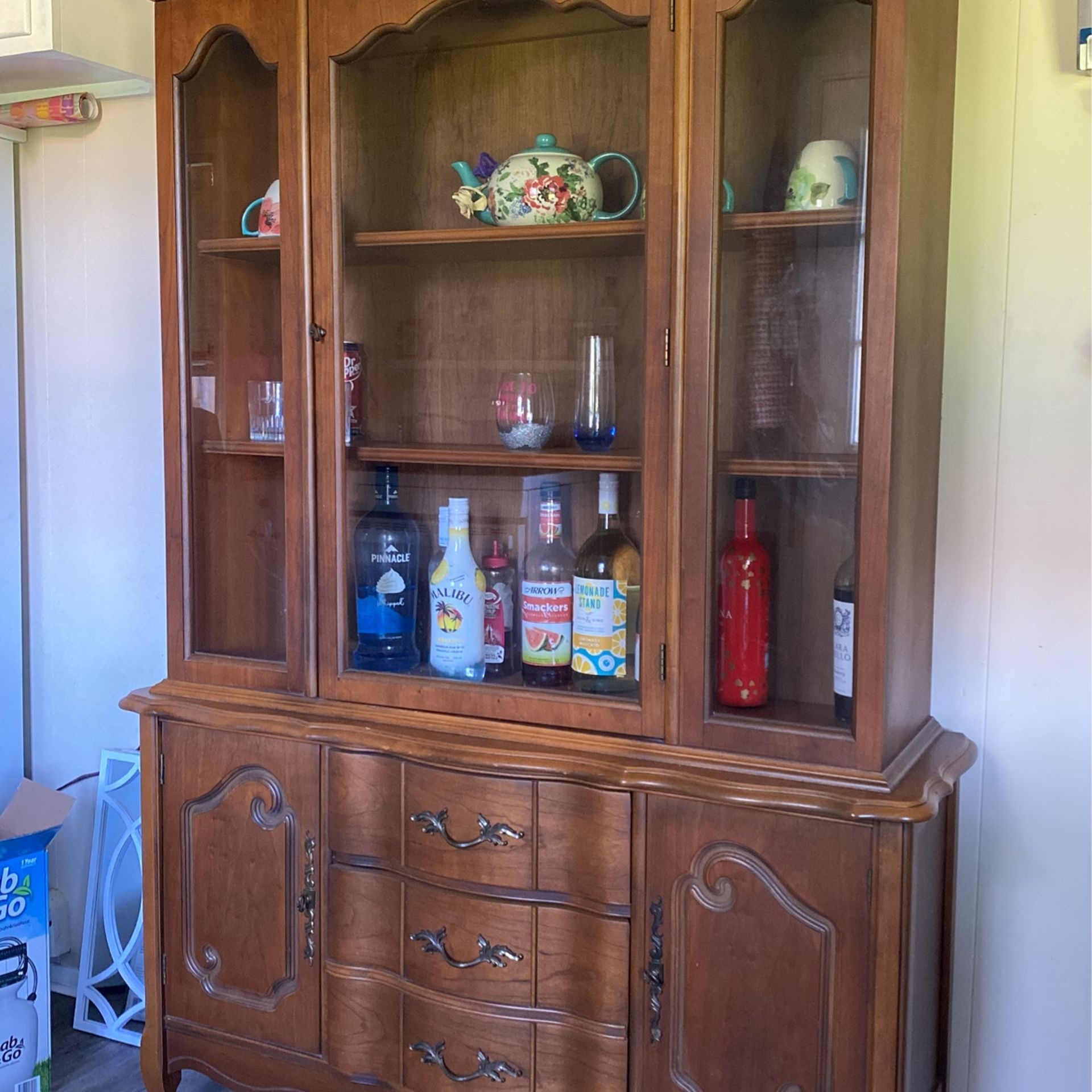 China Cabinet 