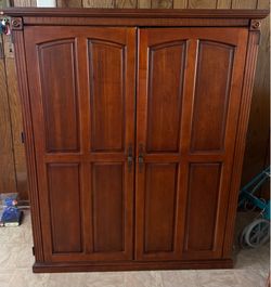 Computer Armoire