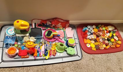 Large Lot of Kids Pretend Play Kitchen Toys