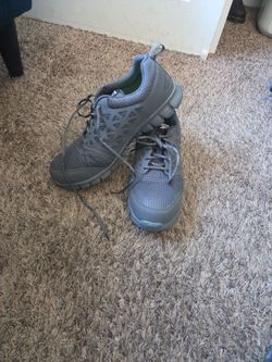 Work shoes