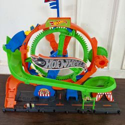 Toys-hot wheels city ferris wheel