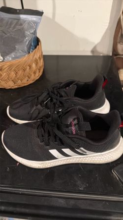 Adidas size 8 women