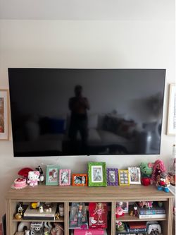 LG 70" NanoCell 75 Series 4K Smart TV (70NANO75UPA)