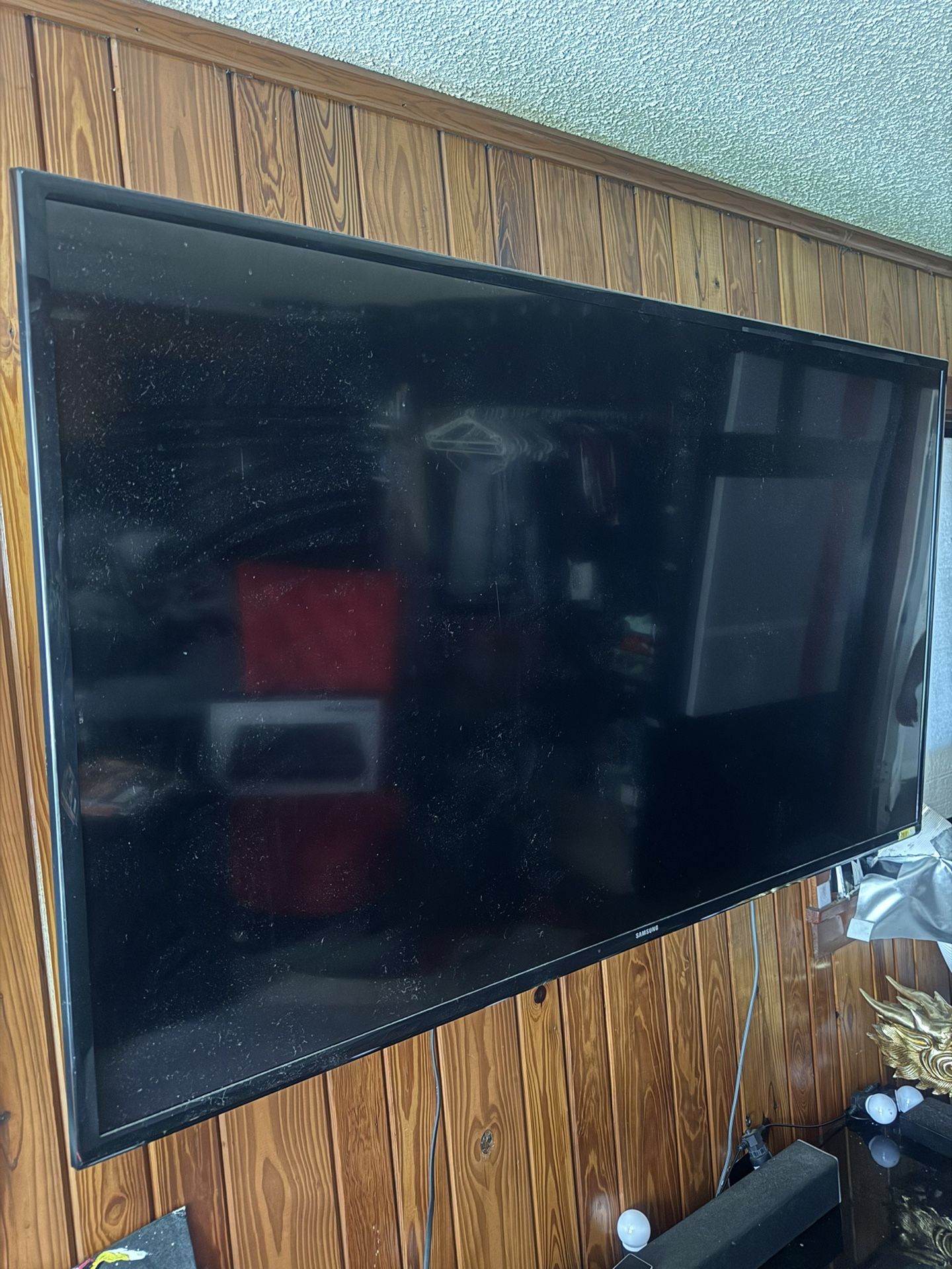 60 Inch Samsung TV