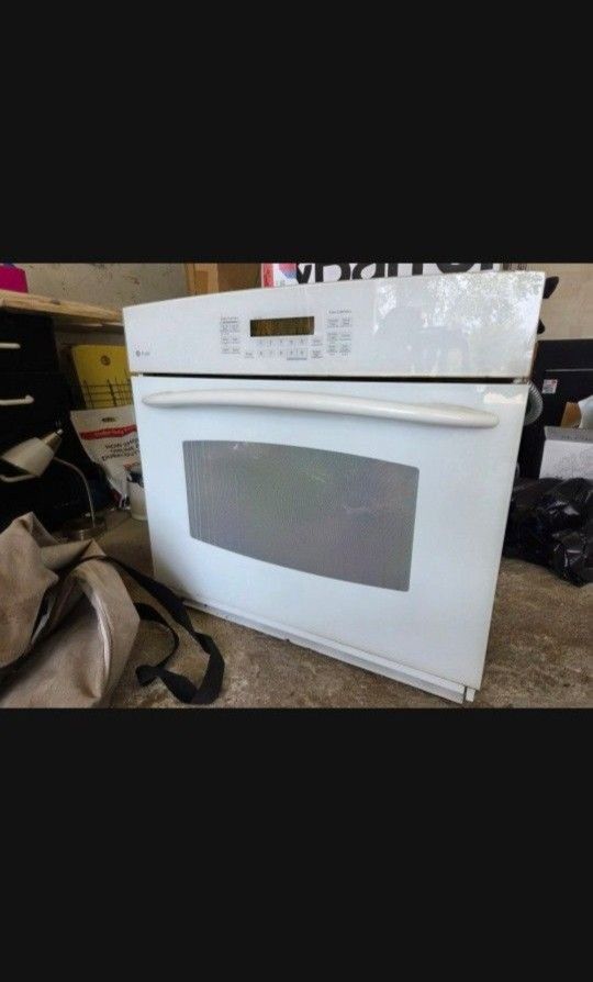 GE Gas Oven Built In