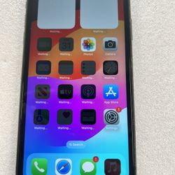 iPhone 11 factory unlocked any carrier 64 GB good condition