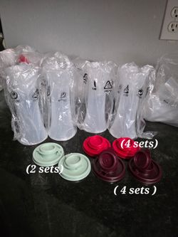 Tupperware Salt/Pepper set