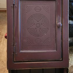 ADORABLE COUNTRY CABINET