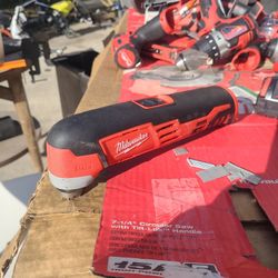 Friday
Milwaukee
M12 12V Lithium-Ion Cordless Oscillating Multi-Tool (Tool-Only)