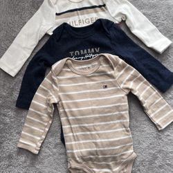 Tommy Hilfiger Bodysuit 3 Piece Newborn For Boys.