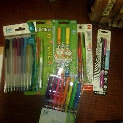 Gel Pens& Notebook Lot