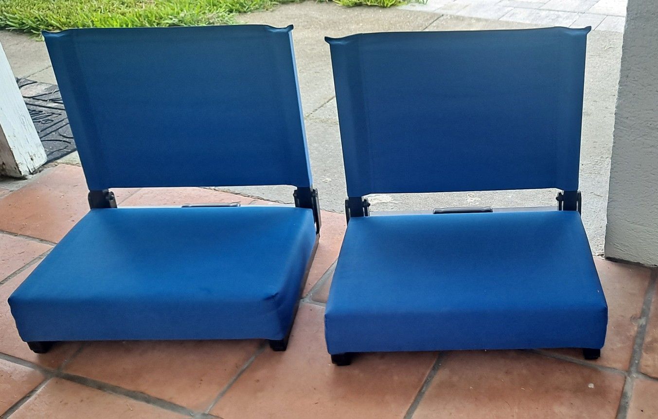 Stadium/Bleacher Seats (2)