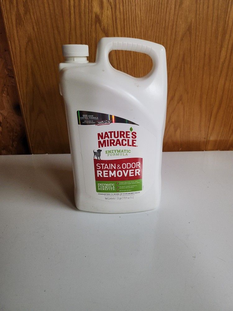 Nature's Miracle 1.33 Gallon