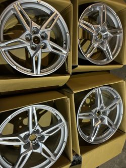 Set Of Corvette Wheels 20 And 19” New No Center Caps