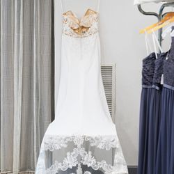 GALINA SIGNATURE

lace sheer beaded bodice wedding dress

STYLE# SV830


