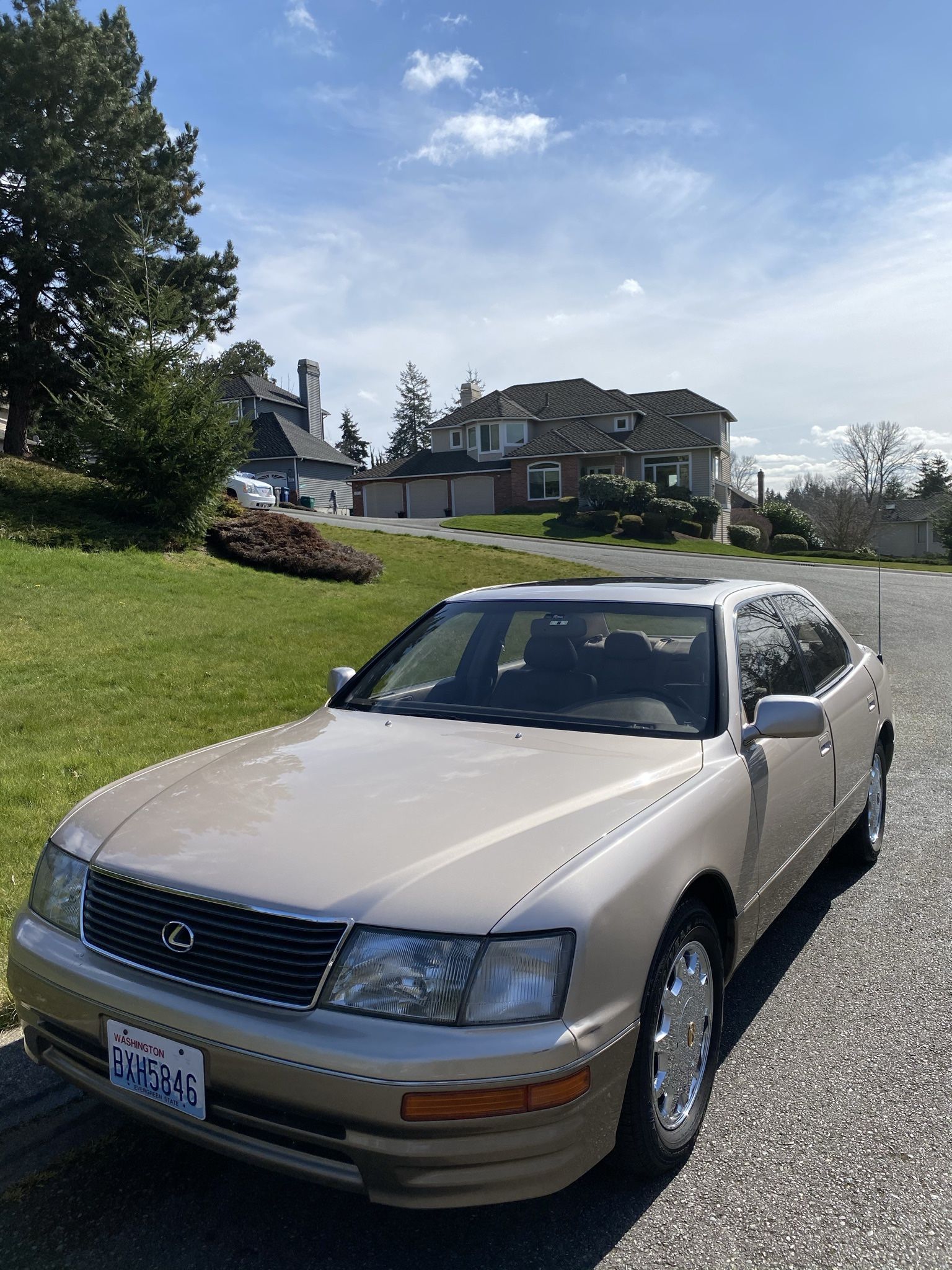 1995 Lexus LS 400