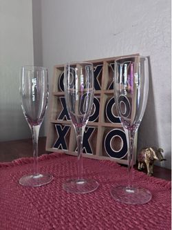 Set of 12 flutes beautiful!