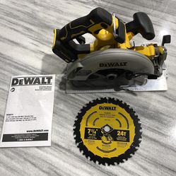 Brand New Dewalt 20v 60v 7-1/4” Circular Saw Tool Only With Cutting Blade