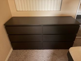 6 Drawer dresser