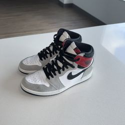 Men’s Jordan 1 High Smoke Grey