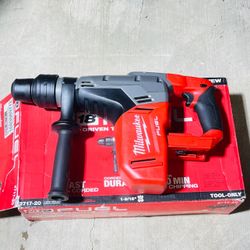 Milwaukee M18 FUEL 18V Lithium-Ion Brushless Cordless 1-9/16 in. SDS-Max Rotary Hammer (Tool-Only)