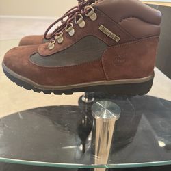 Timberland Boots 5.5  ( beef & broccolis)