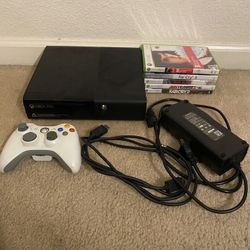 Xbox 360 Slim 320GB Bundle
