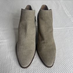 LUCKY BRAND Saucie Block-Heel Ankle Booties Women's 11M Fossilized Jupiter